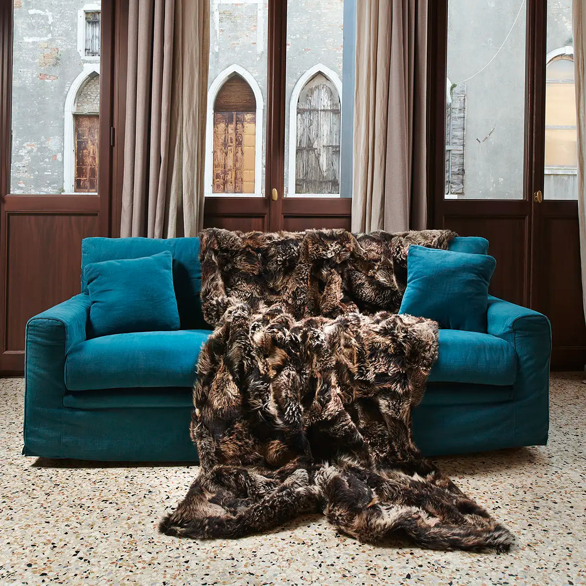 Toscana Fur Blanket - Unlined - Truffle