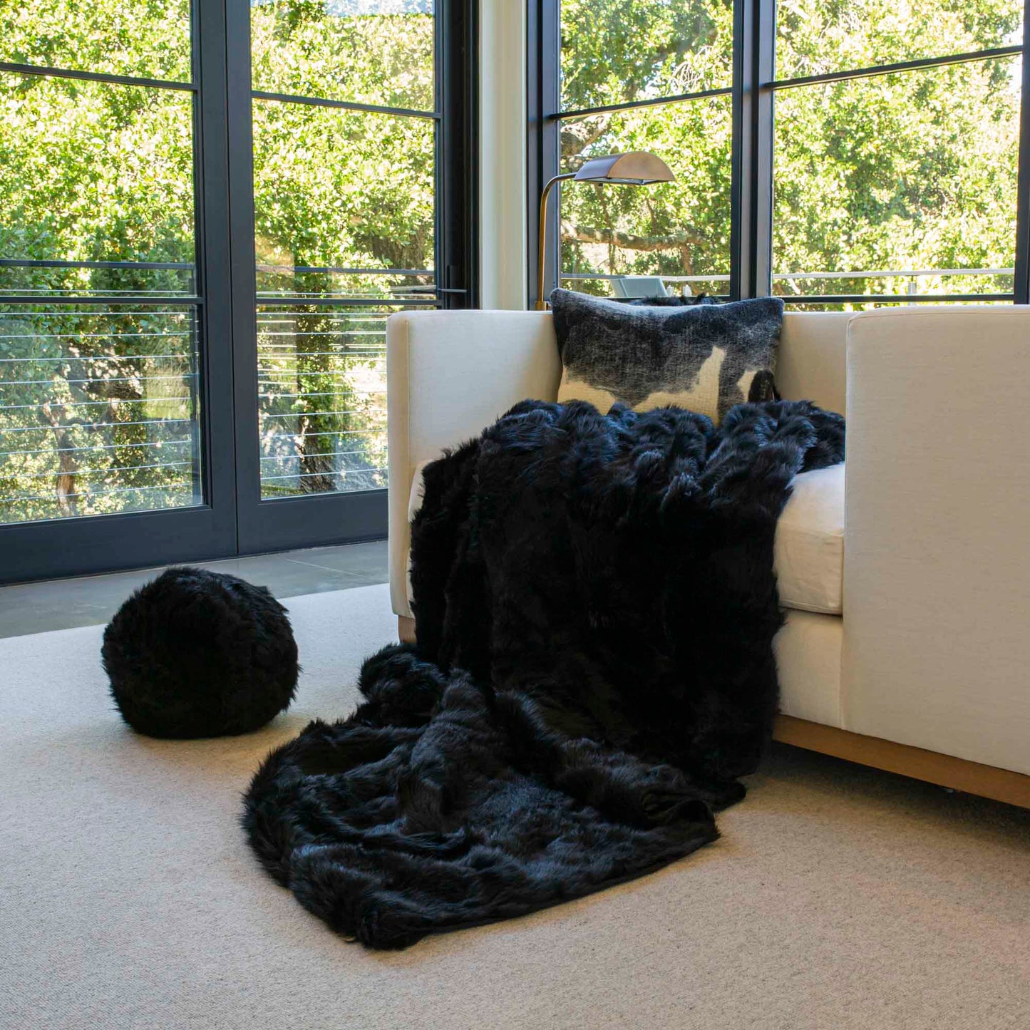 Toscana Fur Blanket - Silk Lined - White