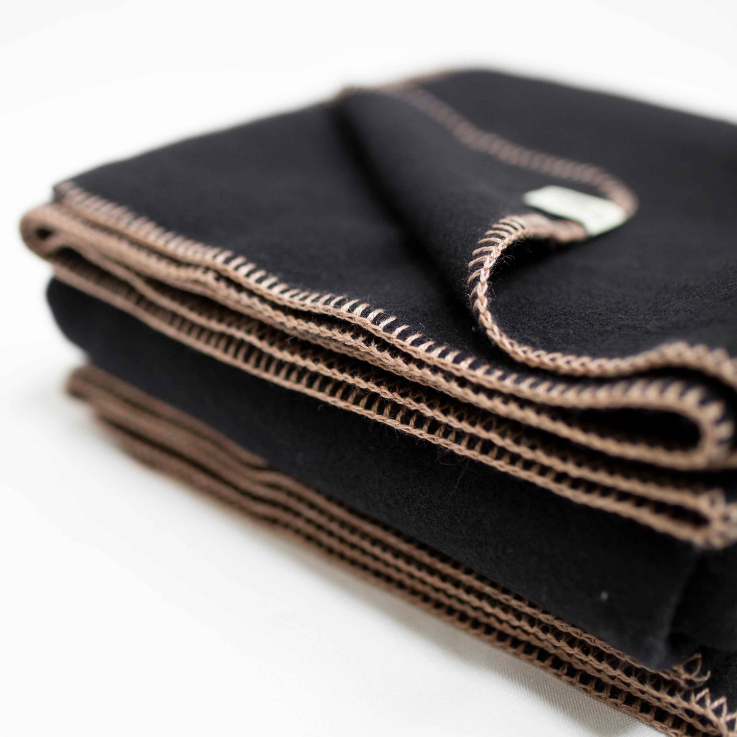 Portia Throw - Cashmere Blend - Champagne