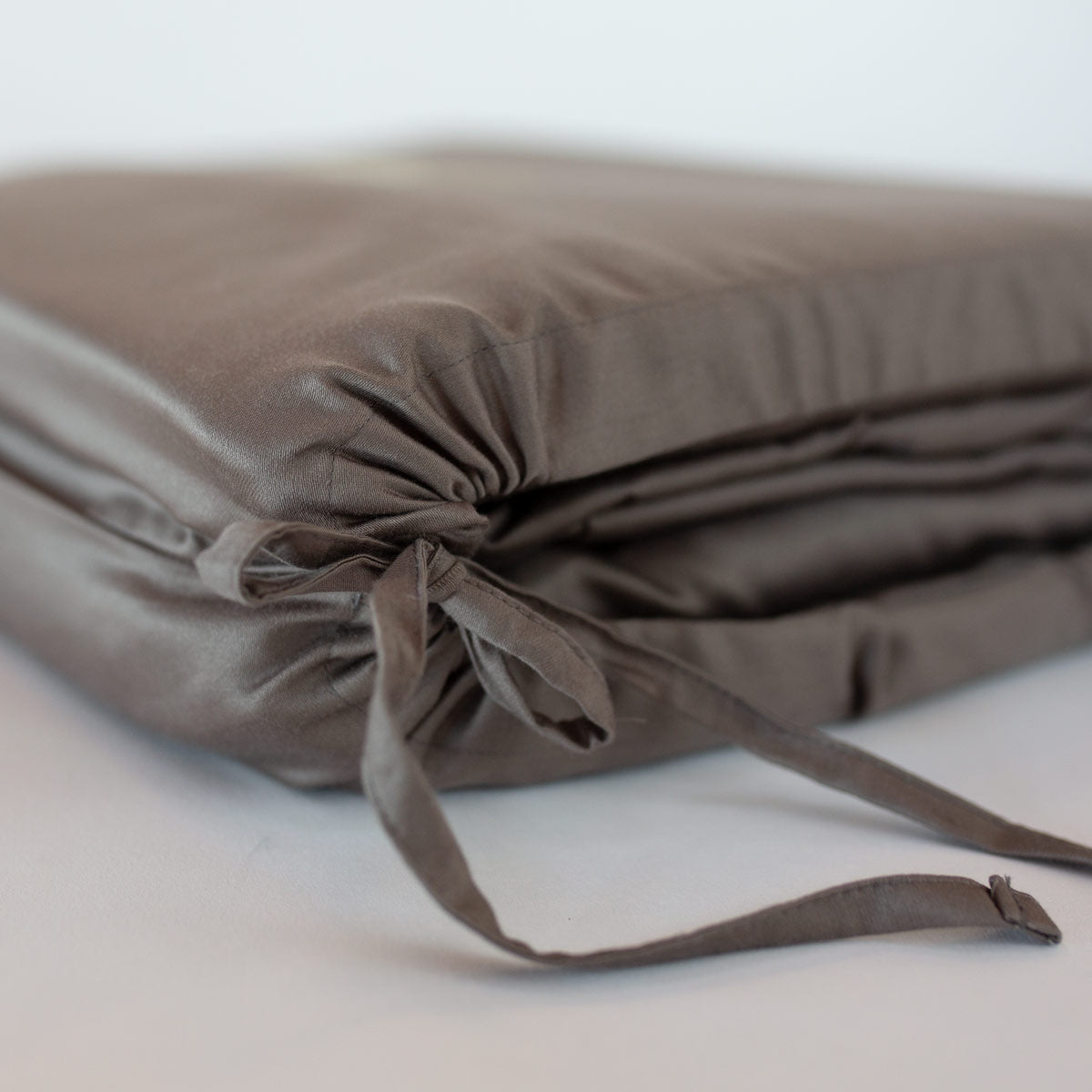 400 Thread Count Sateen Sheet Set - Organic Cotton - Taupe Grey