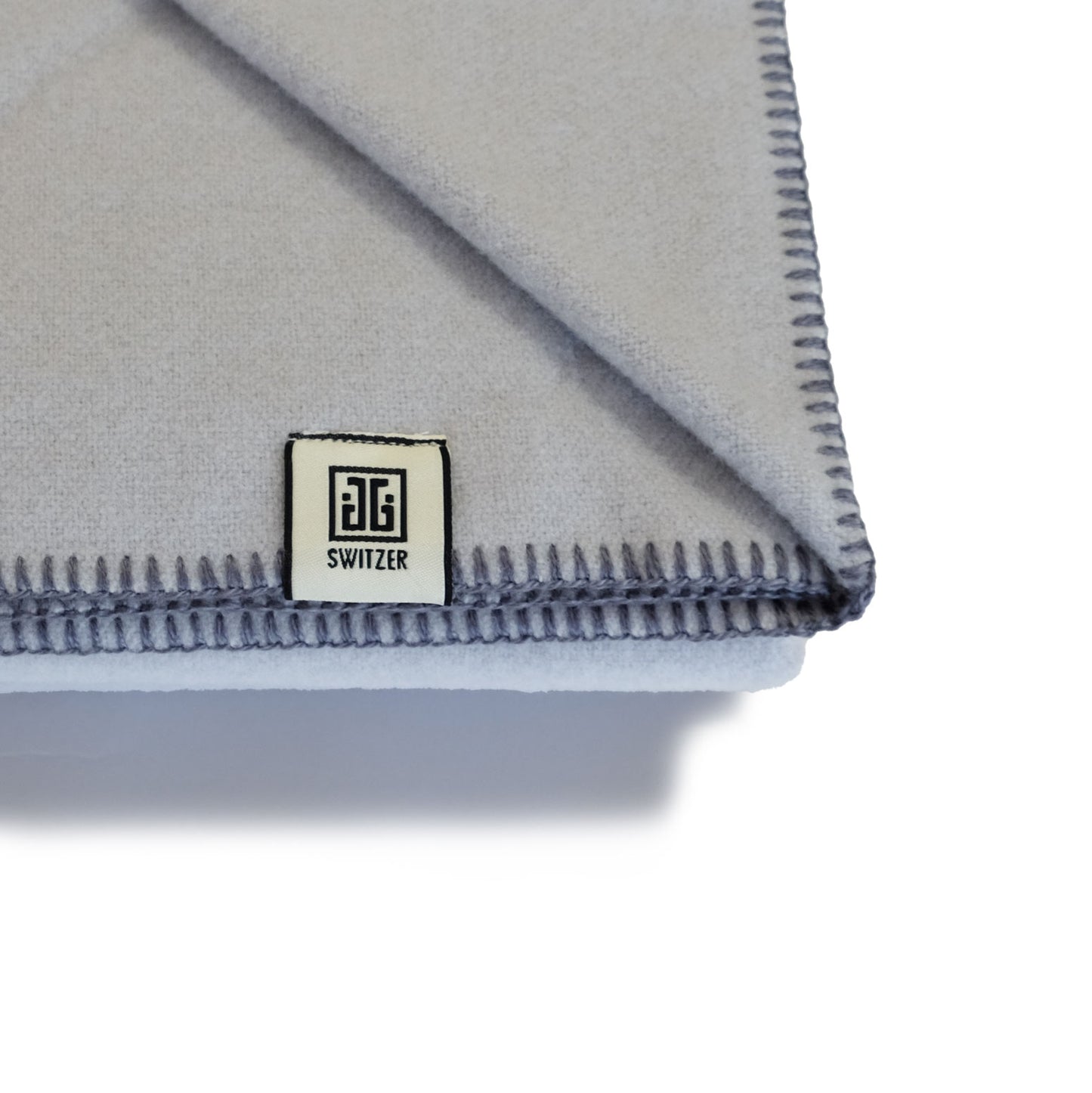 The Portia Throw - Lambswool - Blue Grey