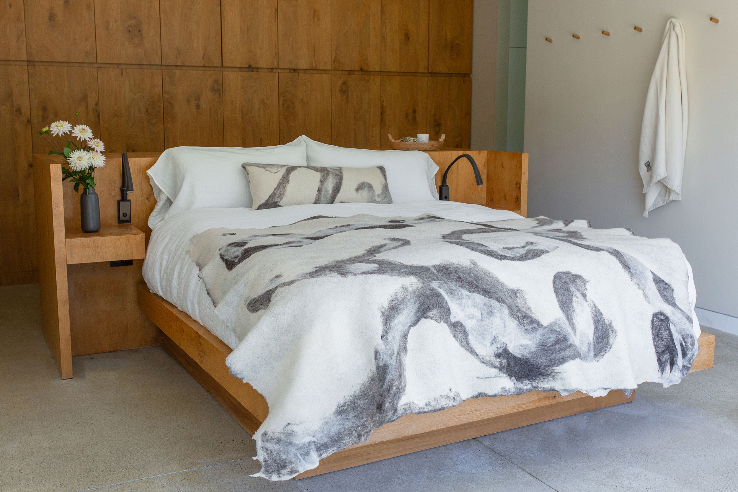 Bespoke Luxury Bedding and Home Goods | JG SWITZER – JG Switzer