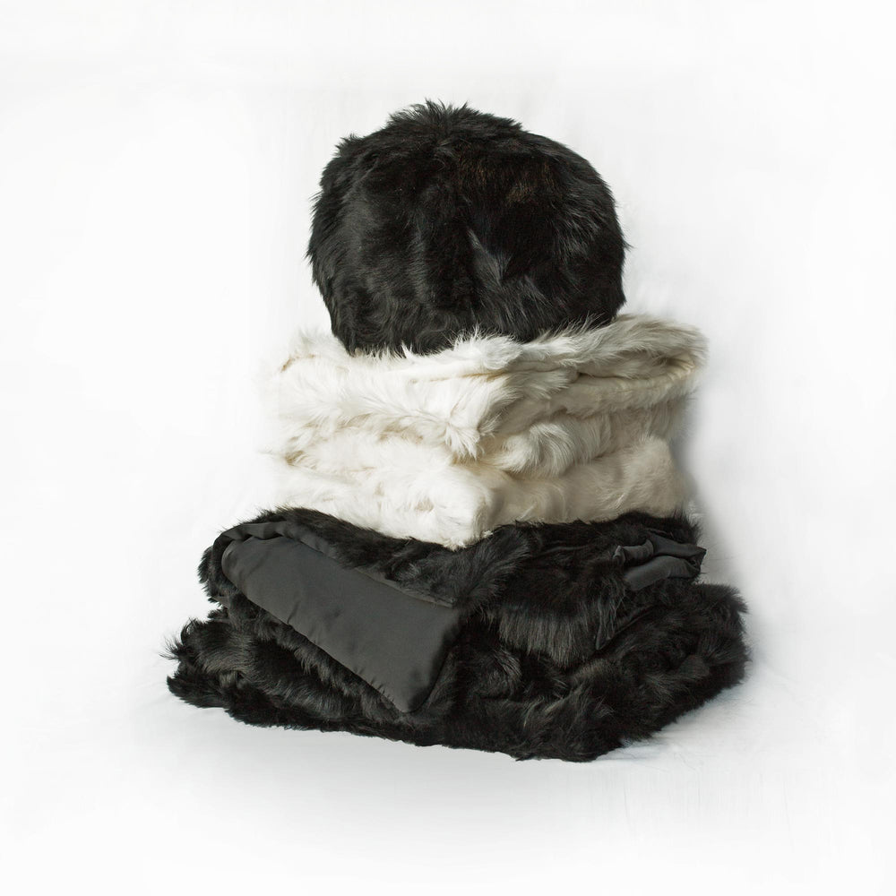 
                      
                        Toscana Real Sheep Fur Throw Lined with Silk
                      
                    