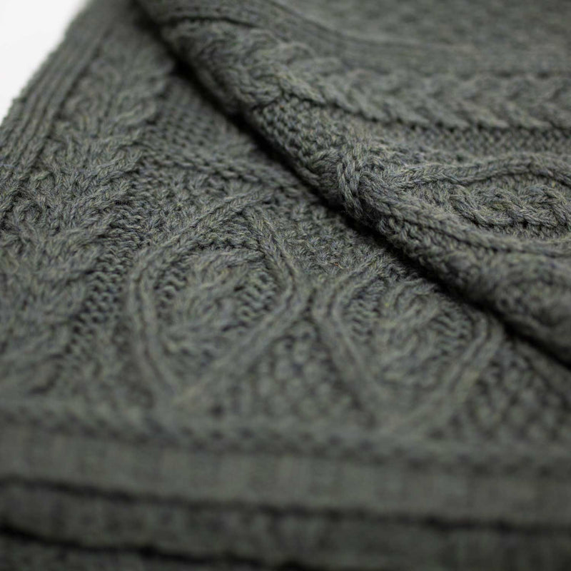 Merino Wool Cable Knit All Year 'Round Throw