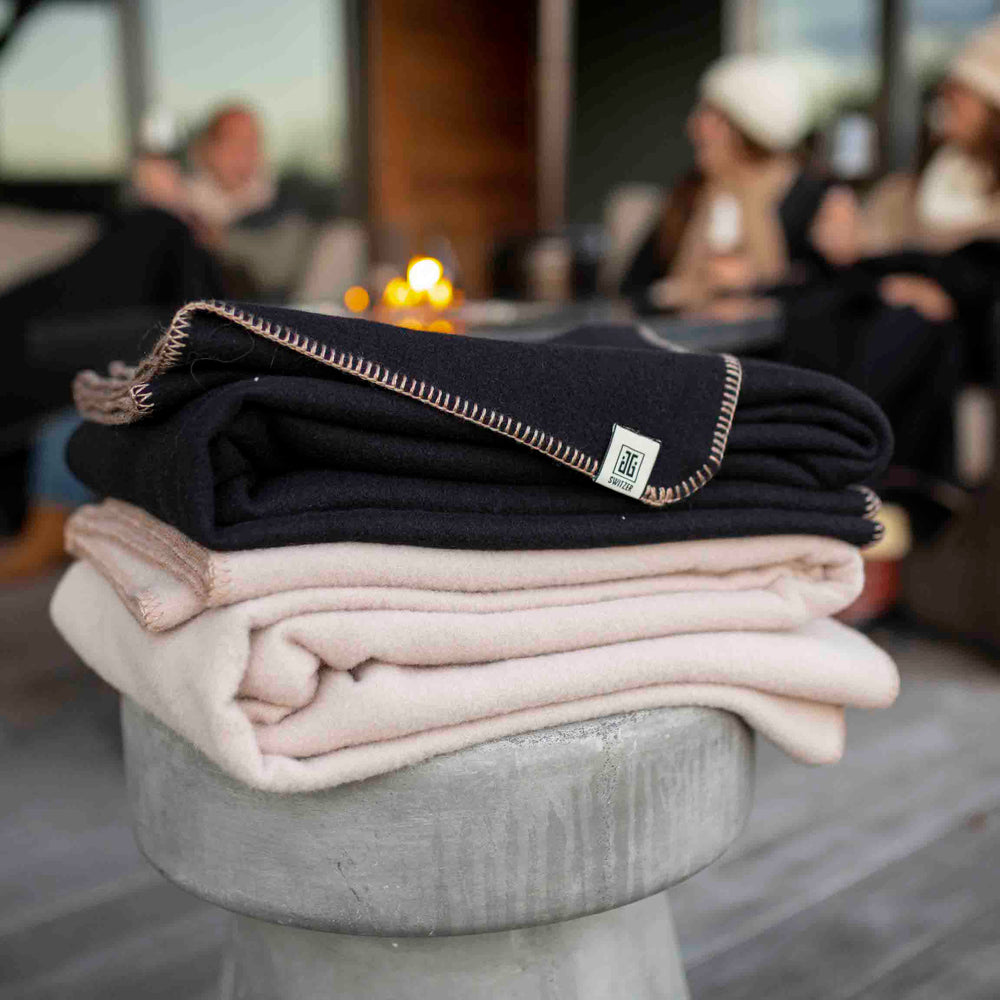 
                      
                        The Portia Throw - Cashmere Blend in Black
                      
                    