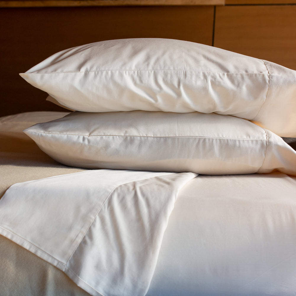
                      
                        400 Thread Count Sateen Sheet Set - Organic Cotton - Natural
                      
                    