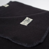 The JG Classic Blanket - Cashmere Blend in Black